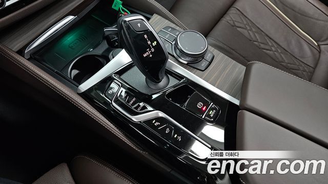BMW 6 Series GT (G32) 630i xDrive Luxury 2023 — фото 9