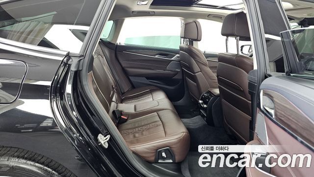 BMW 6 Series GT (G32) 630i xDrive Luxury 2023 — фото 12