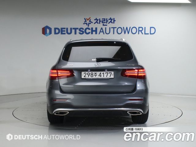 Mercedes-Benz GLC-Class (X253) GLC300 4MATIC AMG Line 2019 — фото 4