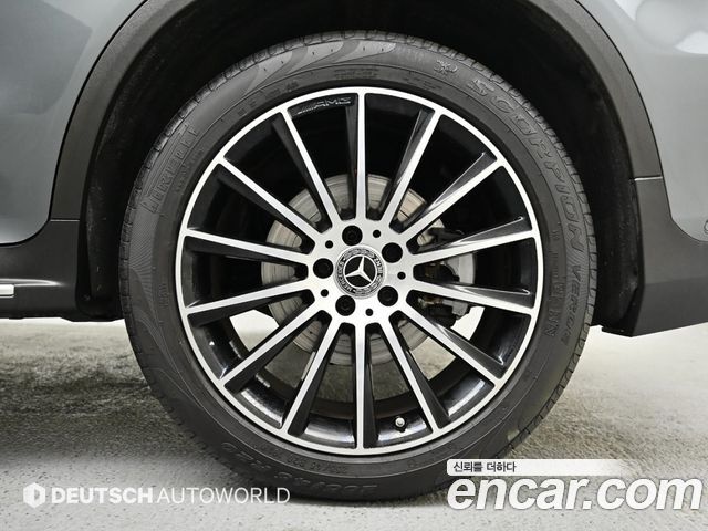 Mercedes-Benz GLC-Class (X253) GLC300 4MATIC AMG Line 2019 — фото 5