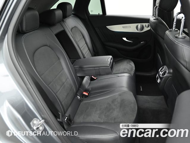 Mercedes-Benz GLC-Class (X253) GLC300 4MATIC AMG Line 2019 — фото 16