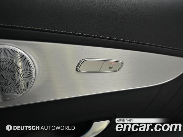 Mercedes-Benz GLC-Class (X253) GLC300 4MATIC AMG Line 2019 — фото 20