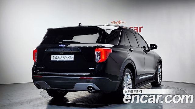 Ford Explorer (VI) 2.3 LimIted 4WD 2020 — фото 2