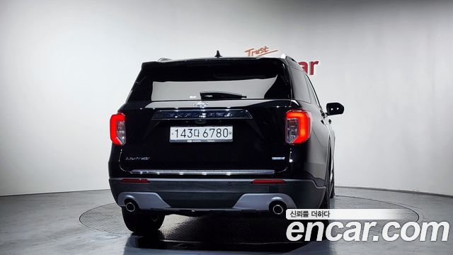 Ford Explorer (VI) 2.3 LimIted 4WD 2020 — фото 4