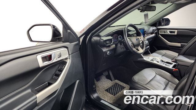 Ford Explorer (VI) 2.3 LimIted 4WD 2020 — фото 10