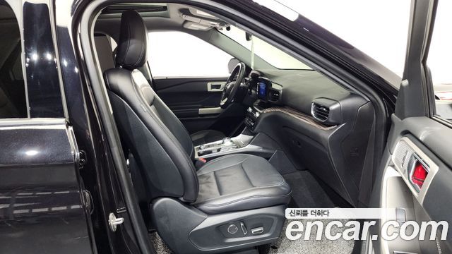 Ford Explorer (VI) 2.3 LimIted 4WD 2020 — фото 11