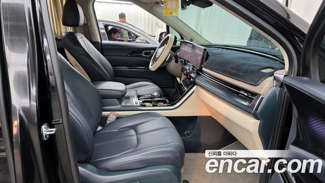 Kia Carnival (IV) Gasoline 9-seater Limousine(Special vehicle) 2021 — фото 11