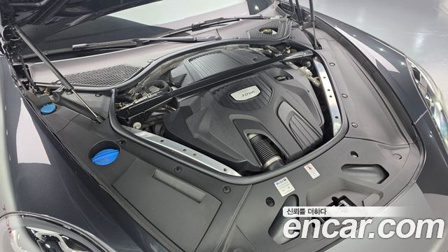 Porsche Panamera (971) 3.0 AWD 2018 — фото 6