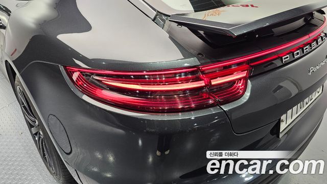 Porsche Panamera (971) 3.0 AWD 2018 — фото 23