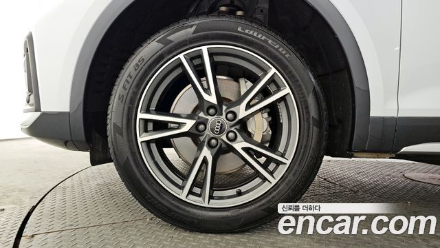 Audi Q5 (FY) 45 TFSI Quattro 2022 — фото 5