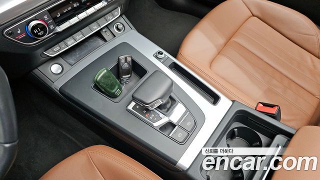 Audi Q5 (FY) 45 TFSI Quattro 2022 — фото 9
