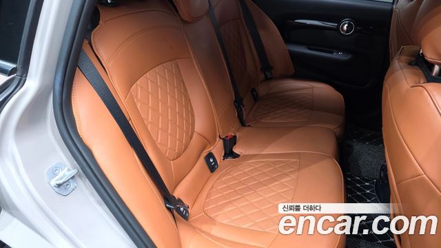 MINI Cooper Clubman Classic Plus 2nd 2022 — фото 12