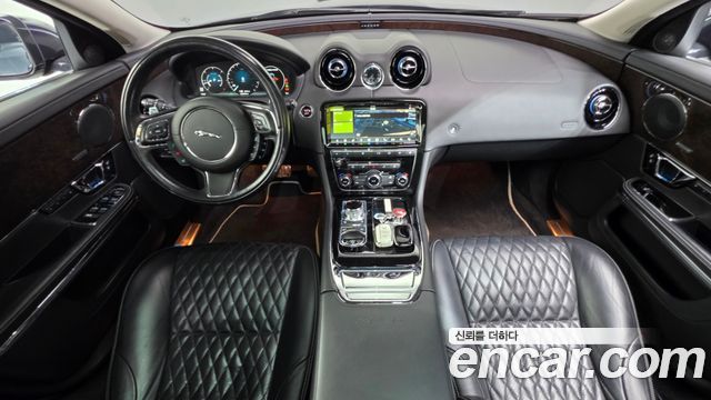 Jaguar XJ 3.0D XJ50 LWB X351 2019 — фото 7