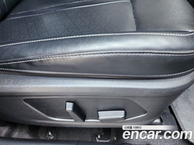 Kia Sorento (IV) Diesel 2.2 4WD Prestige 2022 — фото 17
