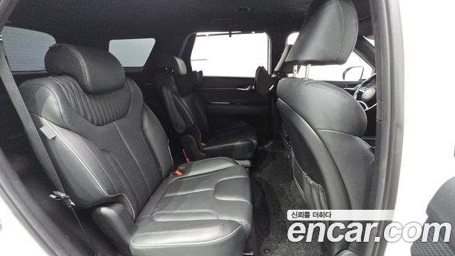 Hyundai Palisade Diesel 2.2 2WD Prestige 2023 — фото 12