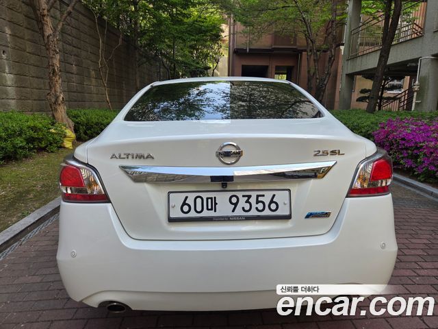 Nissan Altima 2.5 L33 2014 — фото 7