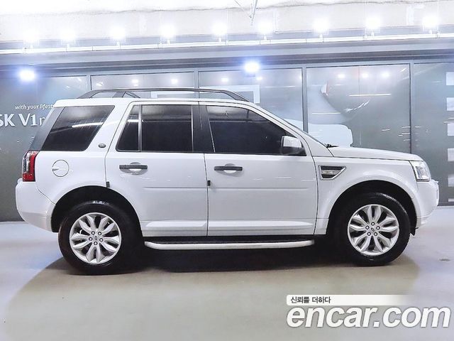 Land Rover Freelander 2 2.2 SD4 HSE 2012 — фото 3