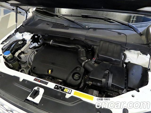 Land Rover Freelander 2 2.2 SD4 HSE 2012 — фото 23