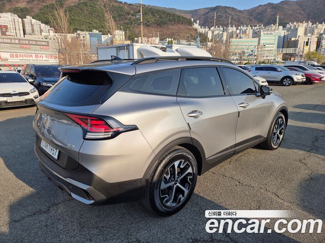 Kia Sportage Hybrid (V) Signature Gravity 2WD 2023 — фото 4