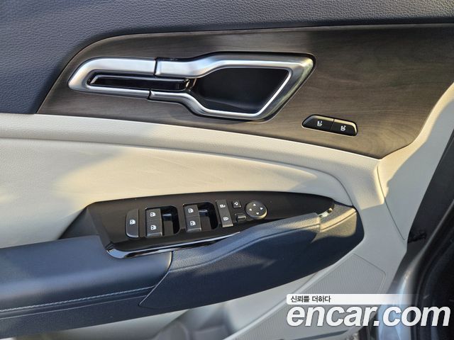 Kia Sportage Hybrid (V) Signature Gravity 2WD 2023 — фото 19