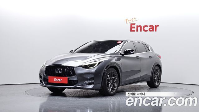 Infiniti Q30 2.0 Premium
