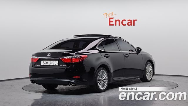 Lexus ES350 Executive XV60 2013 — фото 2