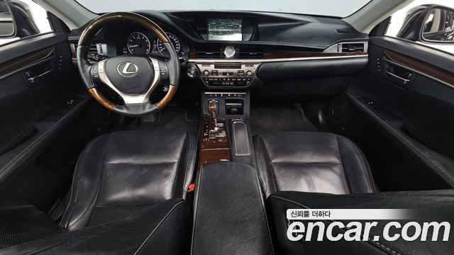 Lexus ES350 Executive XV60 2013 — фото 7