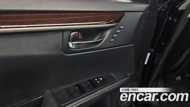 Lexus ES350 Executive XV60 2013 — фото 22