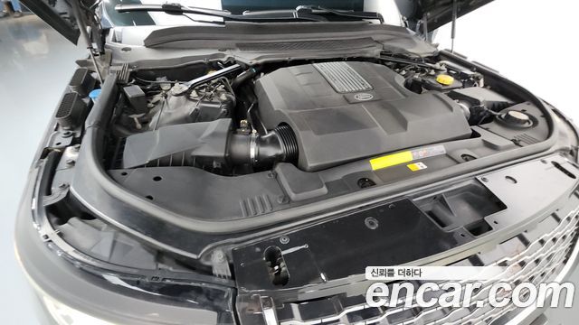 Land Rover Range Rover (IV) 5.0 SC Vogue SE 2015 — фото 6