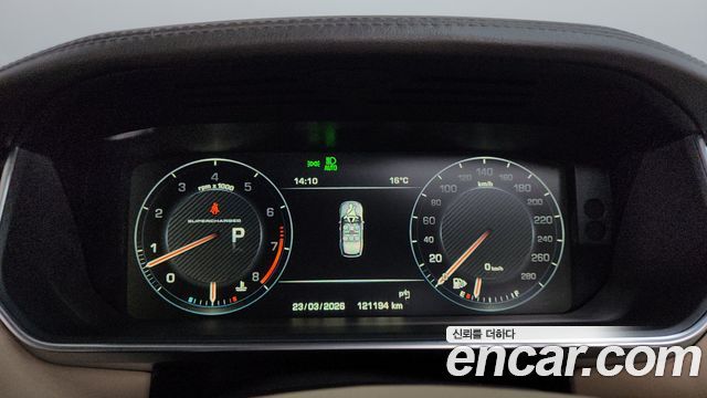 Land Rover Range Rover (IV) 5.0 SC Vogue SE 2015 — фото 8