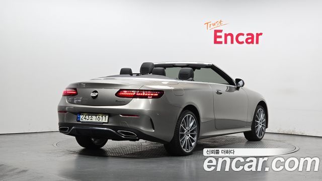 Mercedes-Benz E-Class (W213) E450 4MATIC Cabriolet 2021 — фото 2