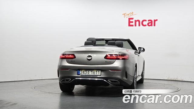 Mercedes-Benz E-Class (W213) E450 4MATIC Cabriolet 2021 — фото 4