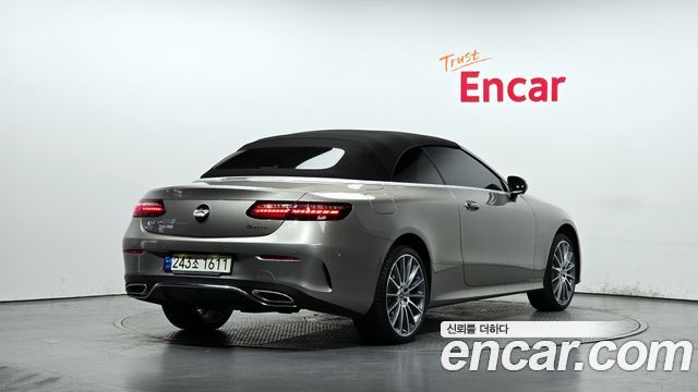 Mercedes-Benz E-Class (W213) E450 4MATIC Cabriolet 2021 — фото 20