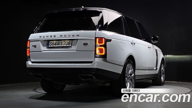 Land Rover Range Rover (IV) 5.0 SC AB LWB 2021 — фото 2