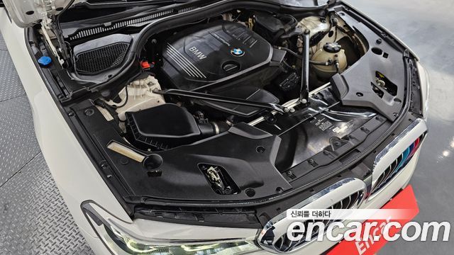 BMW 5 Series (G30) 520d Luxury Special Edition 2018 — фото 6