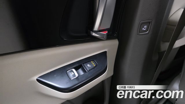 Kia Carnival (IV) Diesel 9-Seater Prestige 2022 — фото 19