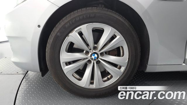 BMW 5 Series GT (F07) GT 2011 — фото 5