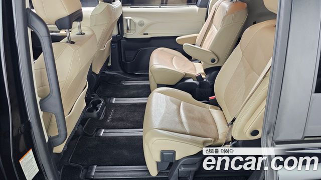 Toyota Sienna (IV) 2.5 Hybrid 2WD 2023 — фото 16