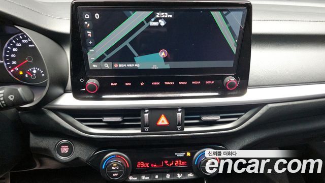 Kia K3 (II) 1.6 Prestige 2024 — фото 17