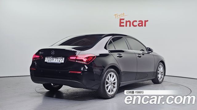 Mercedes-Benz A-Class (W177) A220 Sedan 2020 — фото 2