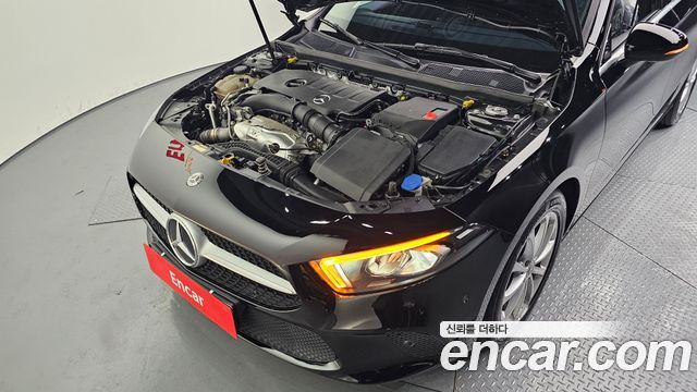 Mercedes-Benz A-Class (W177) A220 Sedan 2020 — фото 6