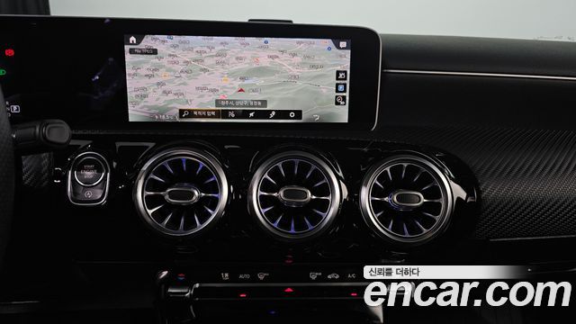 Mercedes-Benz A-Class (W177) A220 Sedan 2020 — фото 17