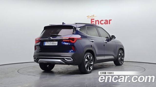 Kia Seltos Gasoline 1.6 Turbo 2WD Gravity 2022 — фото 2