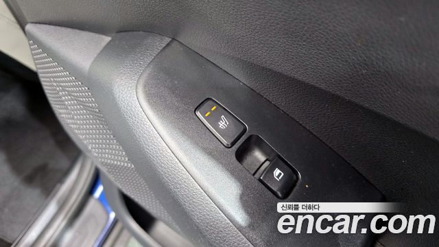 Kia Seltos Gasoline 1.6 Turbo 2WD Gravity 2022 — фото 19