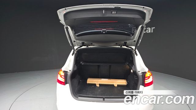 BMW 2 Series Active Tourer (F45) Joy 2018 — фото 20