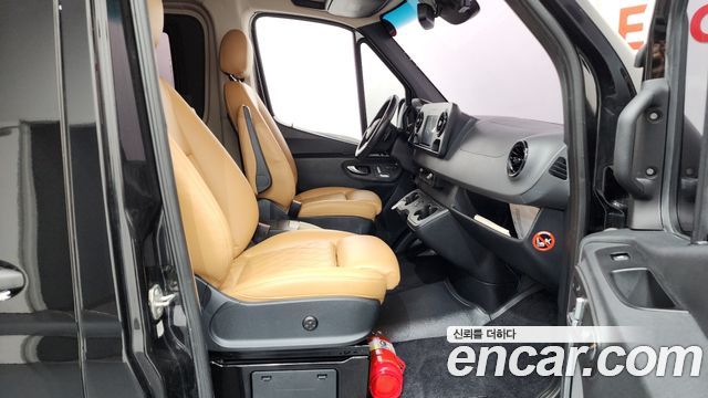 Mercedes-Benz Sprinter 3.0 Diesel W907 2020 — фото 15
