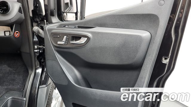 Mercedes-Benz Sprinter 3.0 Diesel W907 2020 — фото 31