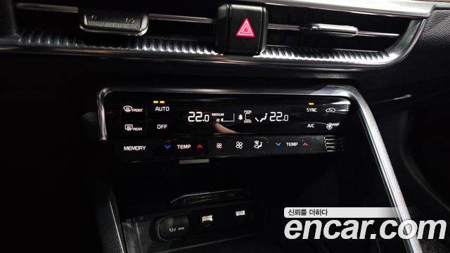 Kia K5 (III) 1.6 Turbo Noblesse 2022 — фото 18