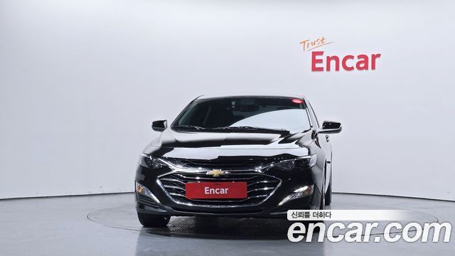 Chevrolet Malibu 2.0 Turbo LT Special 2022 — фото 3