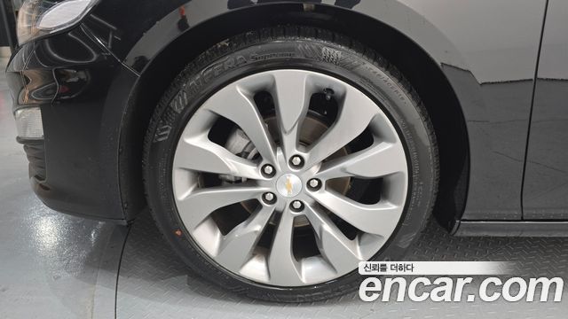 Chevrolet Malibu 2.0 Turbo LT Special 2022 — фото 5